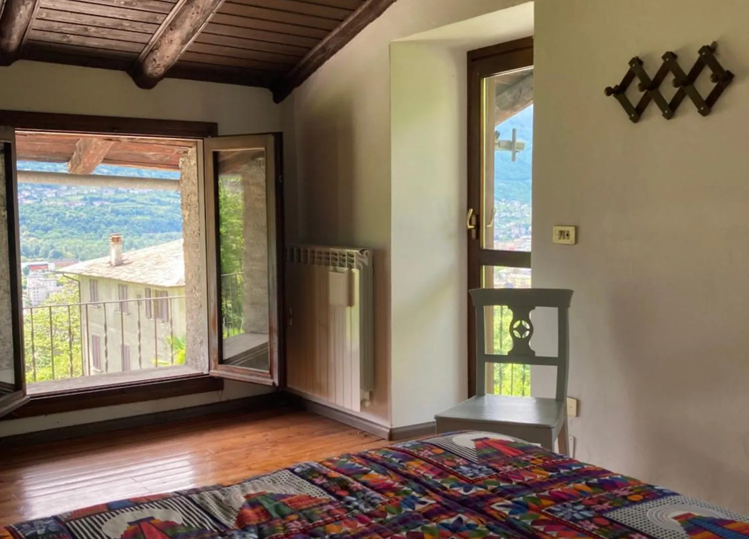 Bed and Breakfast Al Termen à Sondrio Couette-café